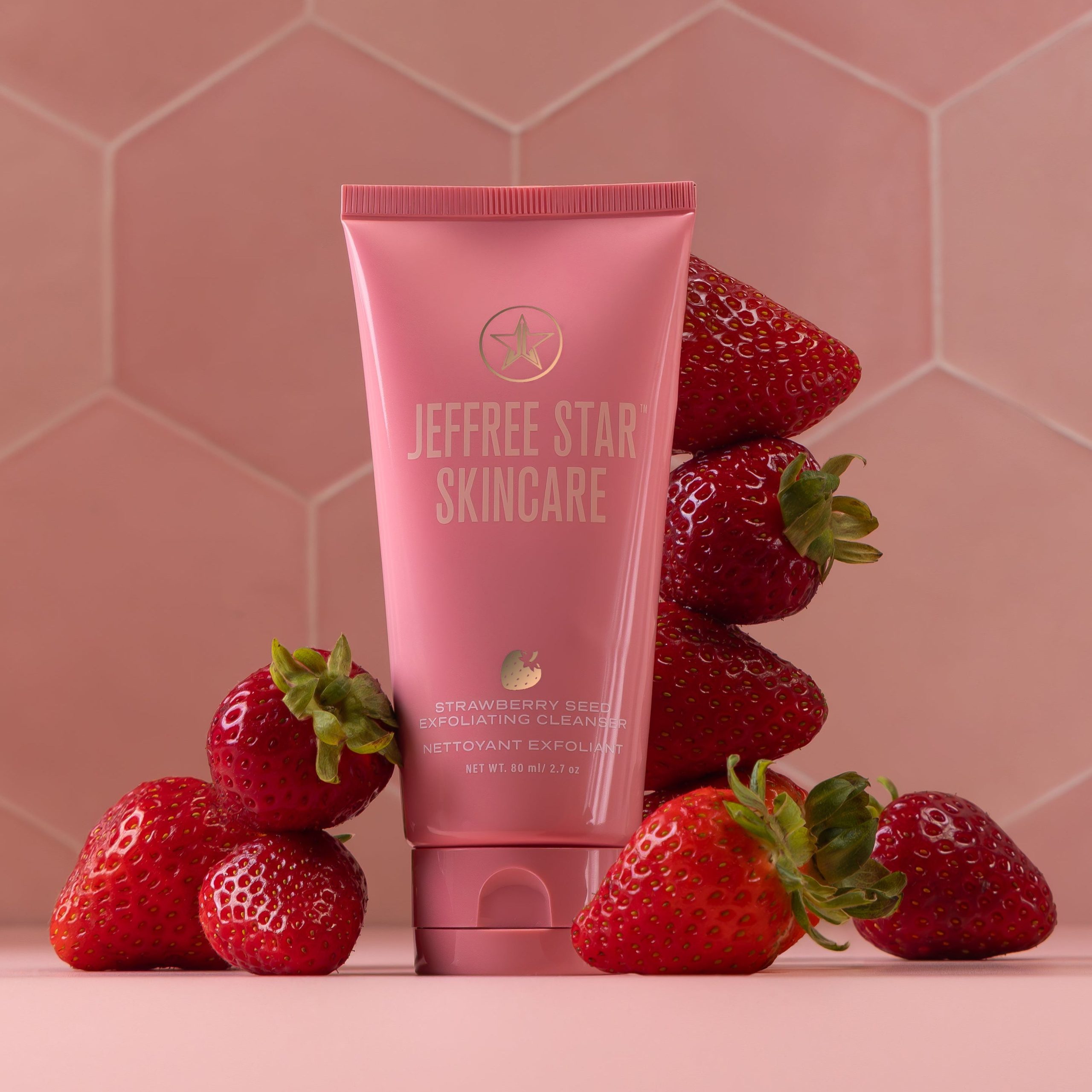 JSC_StrawberrySkincare_Concept_12_Opt-10_c64665c9-a8b1-403c-83eb-541824cf542a.jpg