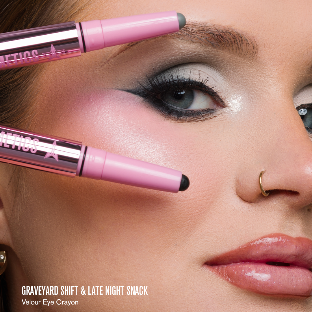 VelourEyeCrayon-IGP-GraveyardSnack.png